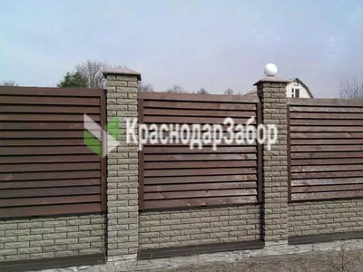 Кирпичный забор под ключ в Белогороде, стоимость кладки столбов из кирпича  🏠 | СтройДизайн