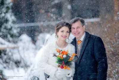 Зимний образ невесты: роскошные варианты свадебного наряда