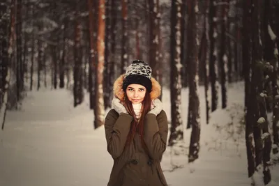 Фото Девушка в зимнем лесу, by snatti