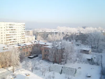 Солнечная зимняя погода Зимний пейзаж Вид из окна во внутренний двор  старого исторического здания в Одессе Украина Верхнее предст Стоковое  Изображение - изображение насчитывающей холодно, одесса: 159458887