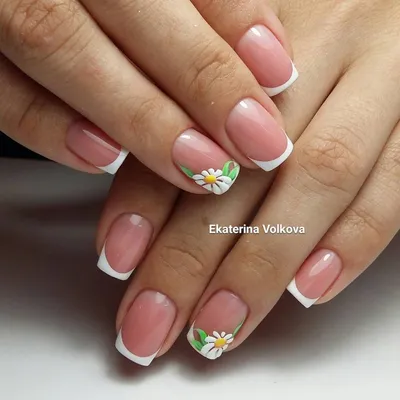 Коррекция гель, ромашки#анапаногти #анапа #анапаманикюр #анапашеллак… |  Perfect nails, Floral nails, Flower nails