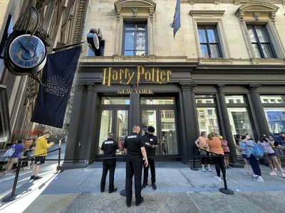 Гарри Поттер: Год в Хогвартсе | Купить настольную игру в магазинах Hobby  Games