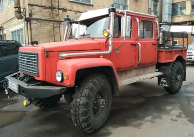 Gorky 4x4 truck “Eger-33081” Russia– Overland Travel