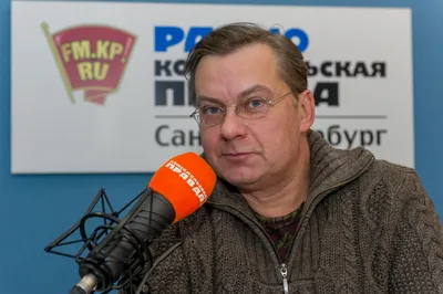 Загадочность и привлекательность Геннадия Смирнова на фото 