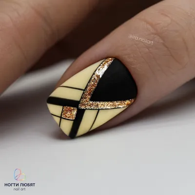 Геометрия ногти маникюр тонкие линии крутые дизайны ногтей | Nail art, Nail  art hacks, Neon nail art