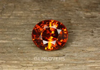 Камень гиацинт 13.35 карат купить по доступной цене | Gem Lovers