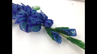 МК: ГЛАДИОЛУСЫ из БИСЕРА. Tutorial: Beaded Gladioli. Часть 2/2. Цветы из  бисера - YouTube