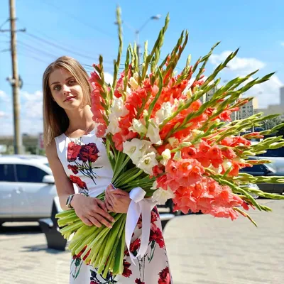 Гладиолусы