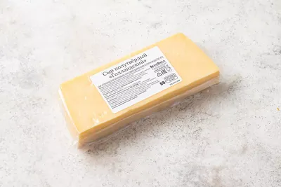 Сыр «Голландский» с бесплатной доставкой на дом из «ВкусВилл» | Москва и  вся Россия