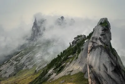 Скачать бесплатно фото с Горой три медведя в формате png