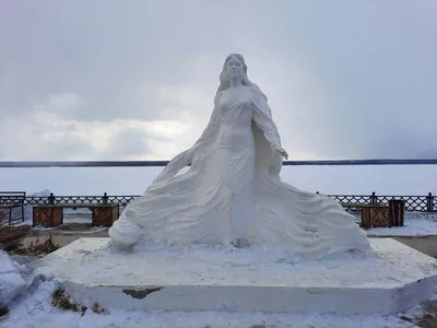 ПО ПЛОЩАДИ ОЛЕКМА ПРЕВОСХОДИТ 100 ТАКИХ СТРАН, КАК ЧЕХИЯ ИЛИ ГРЕЦИЯ. ОНА  ЕЩЕ ЗАЯВИТ О СЕБЕ — Данчикова Галина Иннокентьевна