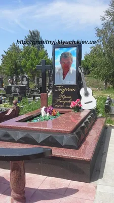 Заказать памятник на могилу в Ростове-на-Дону — цены, фото