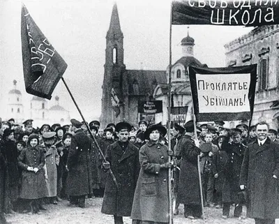 Гражданская война в России в фотографиях и кинохронике. 1917–1922