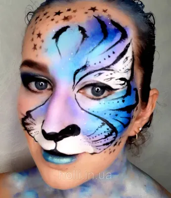 Тигрица, макияж тигра, яркие губы, …» — создано в Шедевруме