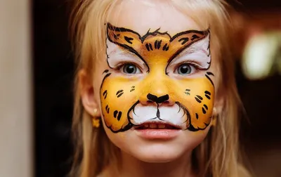 Платье, маникюр, аквагрим, костюм - как создать образ на Новый год Тигра?