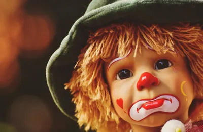 Грустный клоун — купить в Красноярске. Авторские куклы, игрушки, поделки на  интернет-аукционе Au.ru