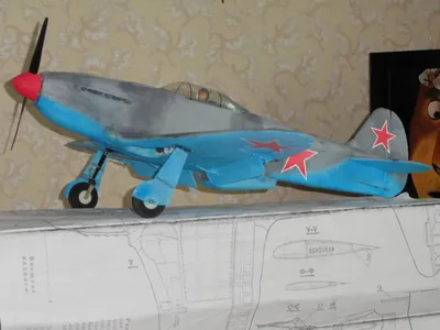 Музей УГМК самолеты: истребитель Як-3.