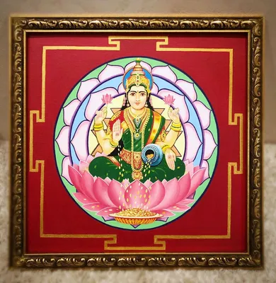 Tata Mandala - Так распускается янтра Лакшми. ………………………………………………….. #yantra  #lakshmi #yantralakshmi #kamala #yantraart #yantraartist #processart #янтра  #лакшми #янтралакшми #богиня #символбогини #simbolofgoddess #kamala  #kamalayantra #янтраарт ...