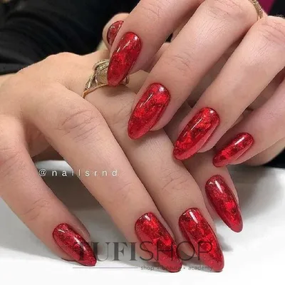 Nails_ annaperfect - Яркий маникюр 💅 - для яркой женщины 🤩🤘 В работе  выполнено: 🛠️Аппаратный маникюр ⚒️Укрепление ногтей гелем  #komilfogelpremium 💅Покрытие гель лаком #molekula24 #oxxi56 🎨 Дизайн от  руки \"Геометрия\" #маникюрвиноградарь ...