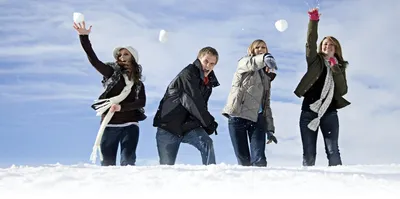 Зимняя фотосессия – лучшие идеи и позы для съемки зимой | Блог школы  Станислава Миронова