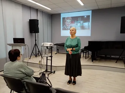Картинка Игоря Костолевского, идеальная для использования в рекламных баннерах