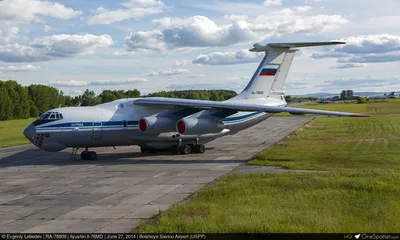 Ilyushin Il-76/78/82 | OneSpotter.com