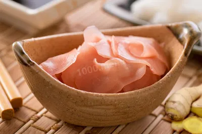 Зачем имбирь к суши, почему имбирь для суши розовый | Online-Sushi