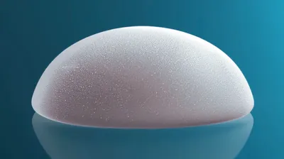 Breast augmentation with implant: Which size shall I choose? - Dr. Kelly®