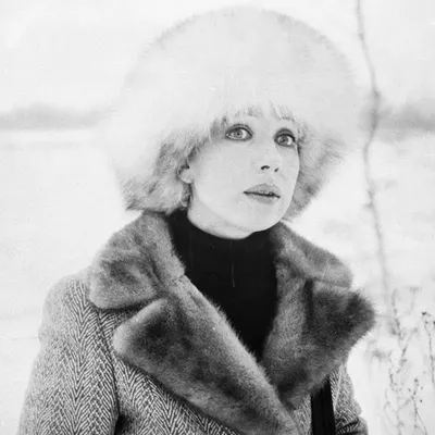 Инна Чурикова: красота и талант на фотографиях