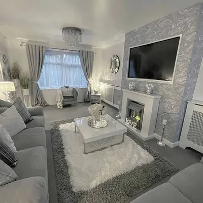 Белая гостиная: фото интерьеров с белой, синей мебелью и светлыми шторами