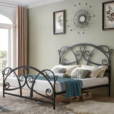 Дизайн спальни с кованной кроватью - 71 фото