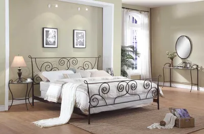 Кованые кровати в интерьере спальни +75 фото моделей | Интерьеры спальни,  Розовая спальня дизайн, Интерьер