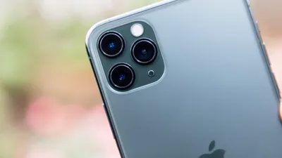 iPhone 11 Pro review: the best small phone available | iPhone | The Guardian