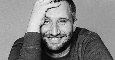 Юрий Быков - кинозвезда с множеством образов: наслаждайтесь его фотографиями