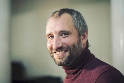 Юрий Быков на фото: бесплатно загрузите его гармоничные образы