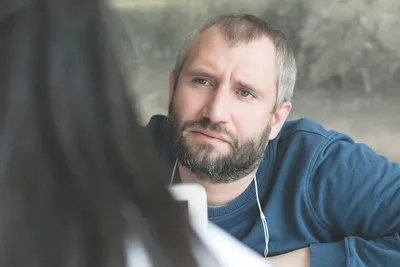 Загадочный Юрий Быков на фото: выбирайте любимые снимки для скачивания