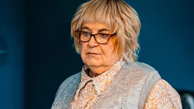 Юрий Стоянов среди зеленой природы