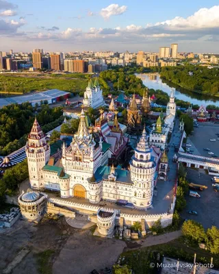 Измайловский Кремль - Православные лики России