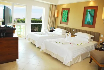 Пляж - Изображение Cactus Resort Sanya by Gloria, Санья - Tripadvisor