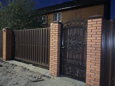 Уличная калитка из профлиста PSD-P от производителя DoorHan в СПб