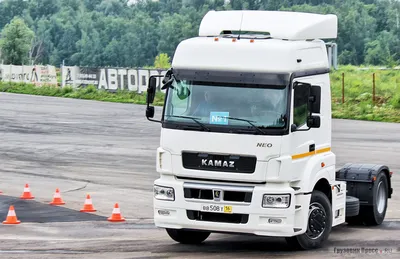 Седельный тягач КАМАЗ-5490-S5 NEO (М1840)