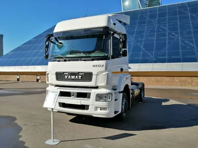 КамАЗ подготовил улучшенную версию грузовика К5. K5 Neo получил новый более  экономичный 13-литровый турбодизель