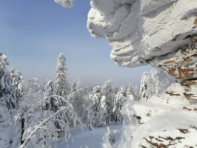 Back To Travel - Вдохновляйтесь Россией! Каменный город в Пермском крае.  Зимой он выглядит особенно сказочно. Каменный город - это комплекс огромных  камней, расположенных таким образом, что создается впечатление города. В  2008