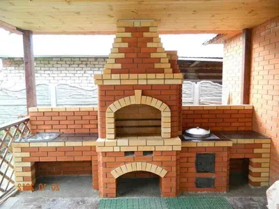 Проект барбекю из кирпича с русской печью, камином, казаном, столешницей с  мойкой - «Мартемьяново-2»