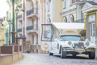 Лимузин карета напрокат в Москве недорого