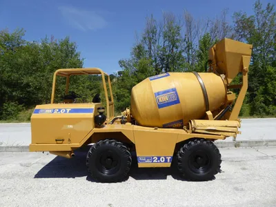 Small and sustainable: Carmix concrete mixers | World Highways