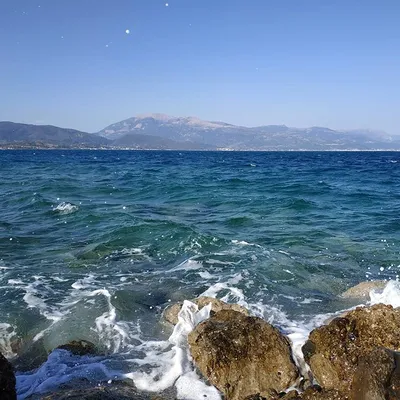 ГОРЫ ИЛИ МОРЕ . Вот вечно люди любят спрашивать, что ты больше любишь. И  обязательно находятся рьяные сторонники походов и тех, которые… | Походы,  Фотографии, Вода