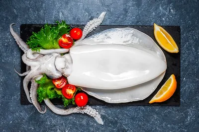 Купить свежемороженую тушку кальмара в Минске с доставкой