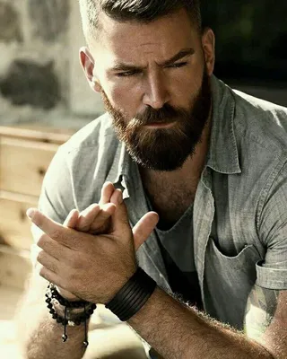 Брутальный мужчина с бородой | Beard styles, Beard, Beard quotes