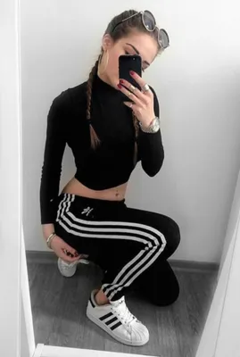 Кроссовки adidas для девушки, размер 38 (24,5 см), цена 550 грн - купить  Спортивная обувь бу - Клумба